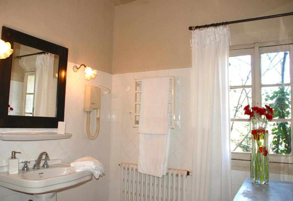 Maison d'hôtes Campagne-Baudeloup LʼIsle-sur-la-Sorgue Quarto foto